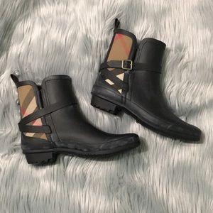 BURBERRY Riddlestone Rain Boots size 38